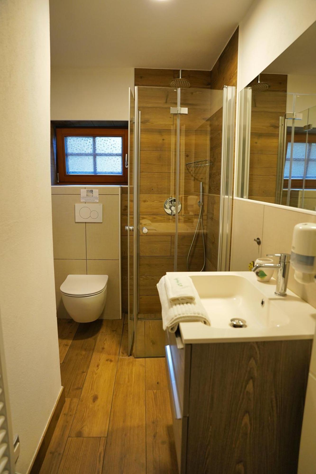 Apartmaji Tina Згорнье-Горье Экстерьер фото